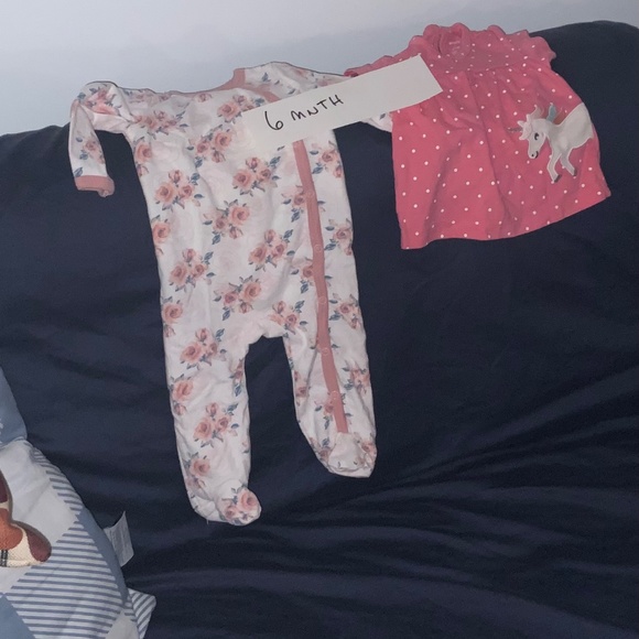 Baby clothes 0-2T GENTLY USED SOME NEW! - Picture 9 of 16